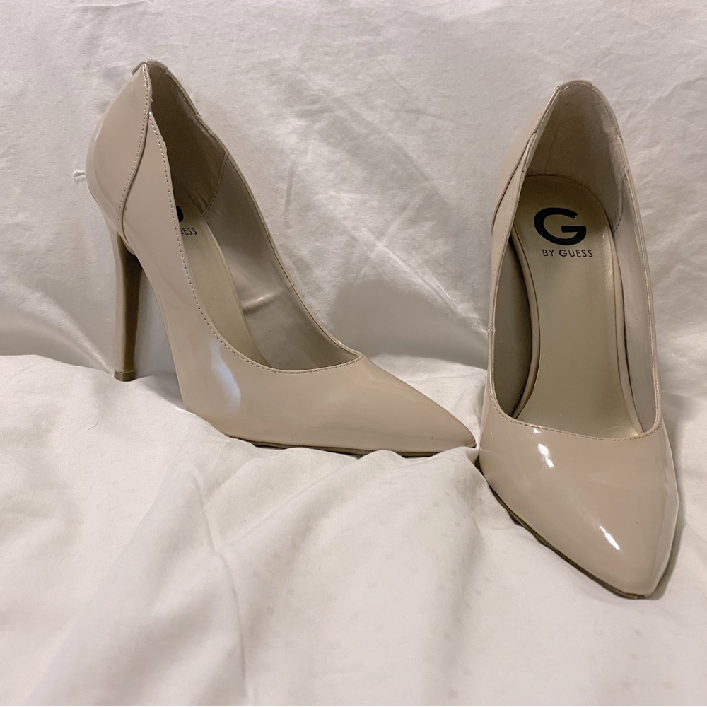 EUC Guess Beige Heels